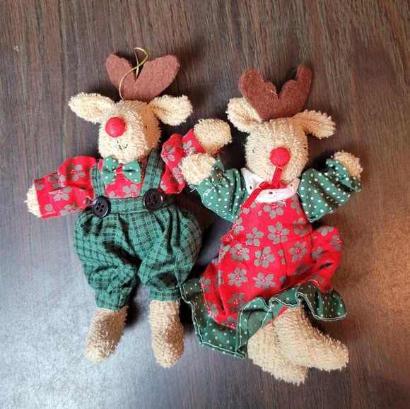 Vintage Reindeer ordament couple in a sleigh basket Holiday - Picture 2 of 16